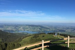 Bergklub: Berra (1719 m.ü.M.)